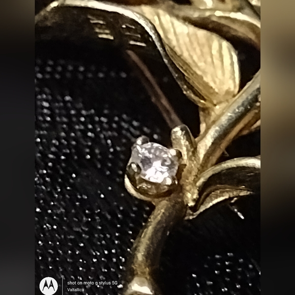 Large Solid 18K Gold Diamond Brooch Pin Signed VINTAGE - Picture 11 of 12